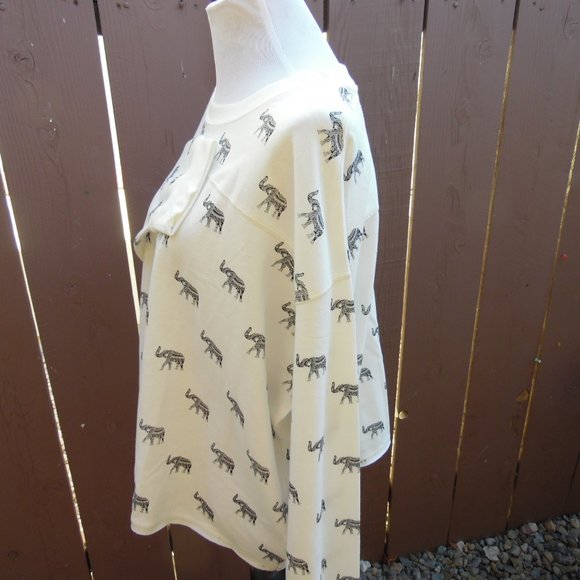 Elephant Crop top sweat shirt - Picture 3 of 6